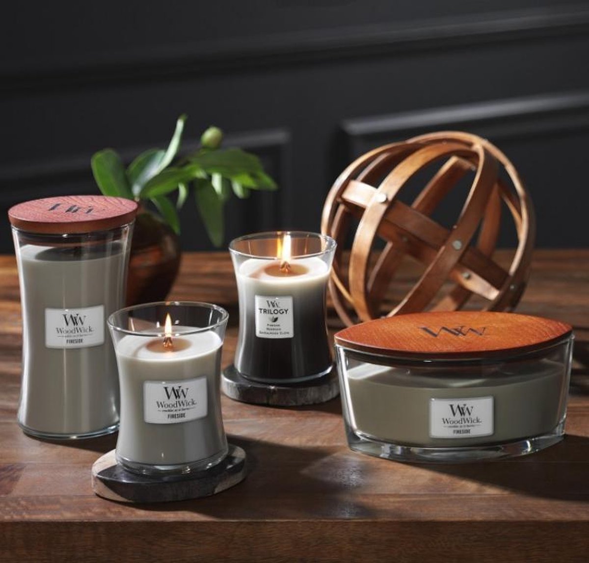 Grande bougie parfumée Woodwick Hourglass - Fireside | bol.com