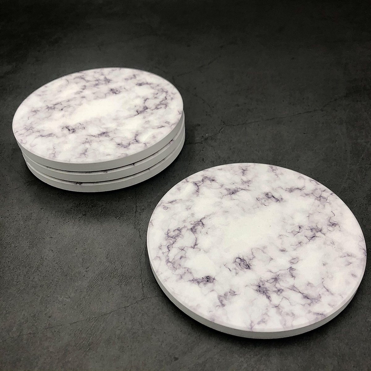 Maison Extravagante - Luxe onderzetters met marmer look voor glazen en mokken - Set van 4 - Wit- Keramische onderzetters - Anti-slip - Rond — cadeau in Wonen & Interieur - foto 3