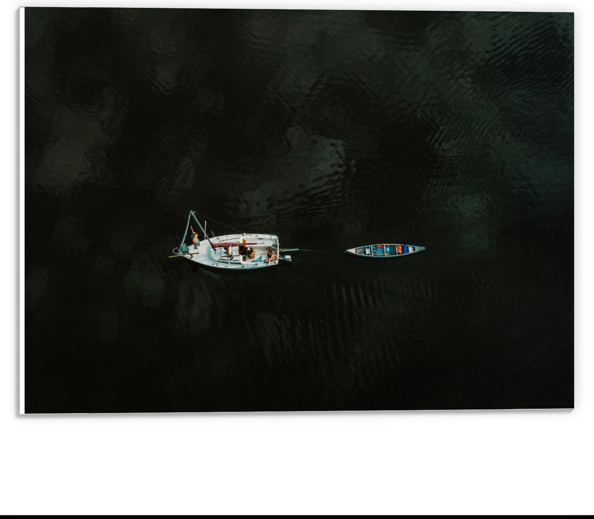 KuijsFotoprint Forex - Twee Bootjes op het Water - 40x30cm Foto op Forex Blauw