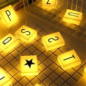 Warm wit / geel - Letter Lichtsnoer - 20 LED lightbox lampjes - inclusief 96 letters, cijfers en symbolen - Letter Lichtslag - 2 meter