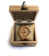 Hipperboo® Bamboe Horloge - Unisex - Heren en Vrouwen - Polshorloge - Lichtbruin Eco-Leer - Met Extra Bandje