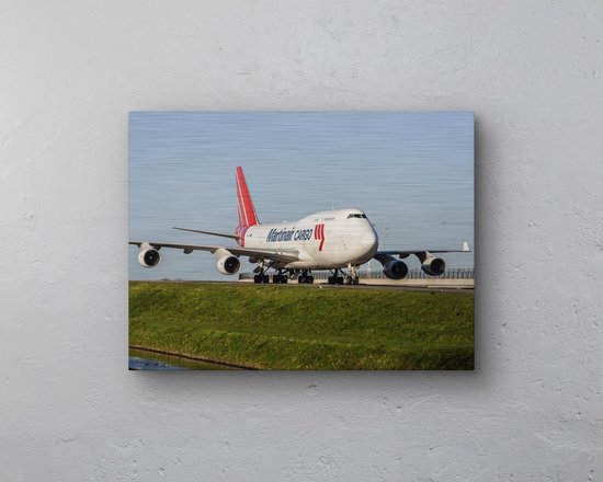Martinair Boeing 747-400 Taxiënd Aluminium print - 40cm x 30cm - inclusief ophangplaatjes - luchtvaart muurdecoratie