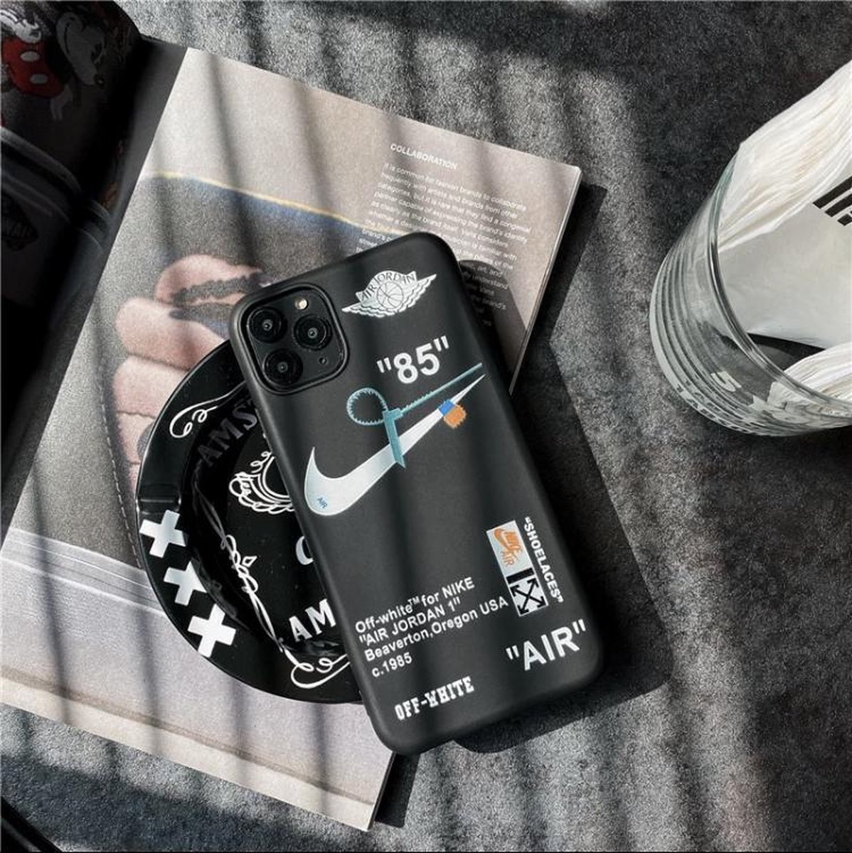 kandidaat In de omgeving van Fruitig Nike “AIR JORDAN 1” IPhone 12 Pro Max Hoesje - iPhone 12 Pro Max Case -  Voor Apple... | bol.com