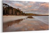 Schilderij - Morning reflections on  Beach — 90x60 cm