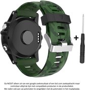 Groen Camouflage siliconen Bandje 26mm geschikt voor Garmin Fenix 3 / 3 HR / 3 Sapphire, Garmin Fenix 5x, Garmin D2 & Garmin Quatix 3 – NIET Quickfit Compatibel – 26 mm green camo smartwatch strap - band