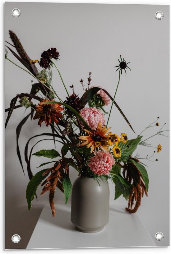 Tuinposter – Vaas gevuld met Bloemen - 40x60cm Foto op Tuinposter  (wanddecoratie voor buiten en binnen)