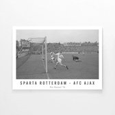 Walljar - Poster Ajax met lijst - Voetbalteam - Amsterdam - Eredivisie - Zwart wit - Sparta Rotterdam - AFC Ajax '56 - 40 x 60 cm - Zwart wit poster met lijst