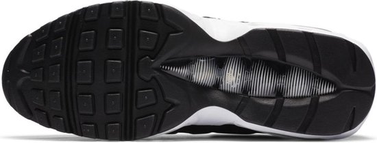Baskets Nike - Taille 38,5 - Femme - noir / blanc