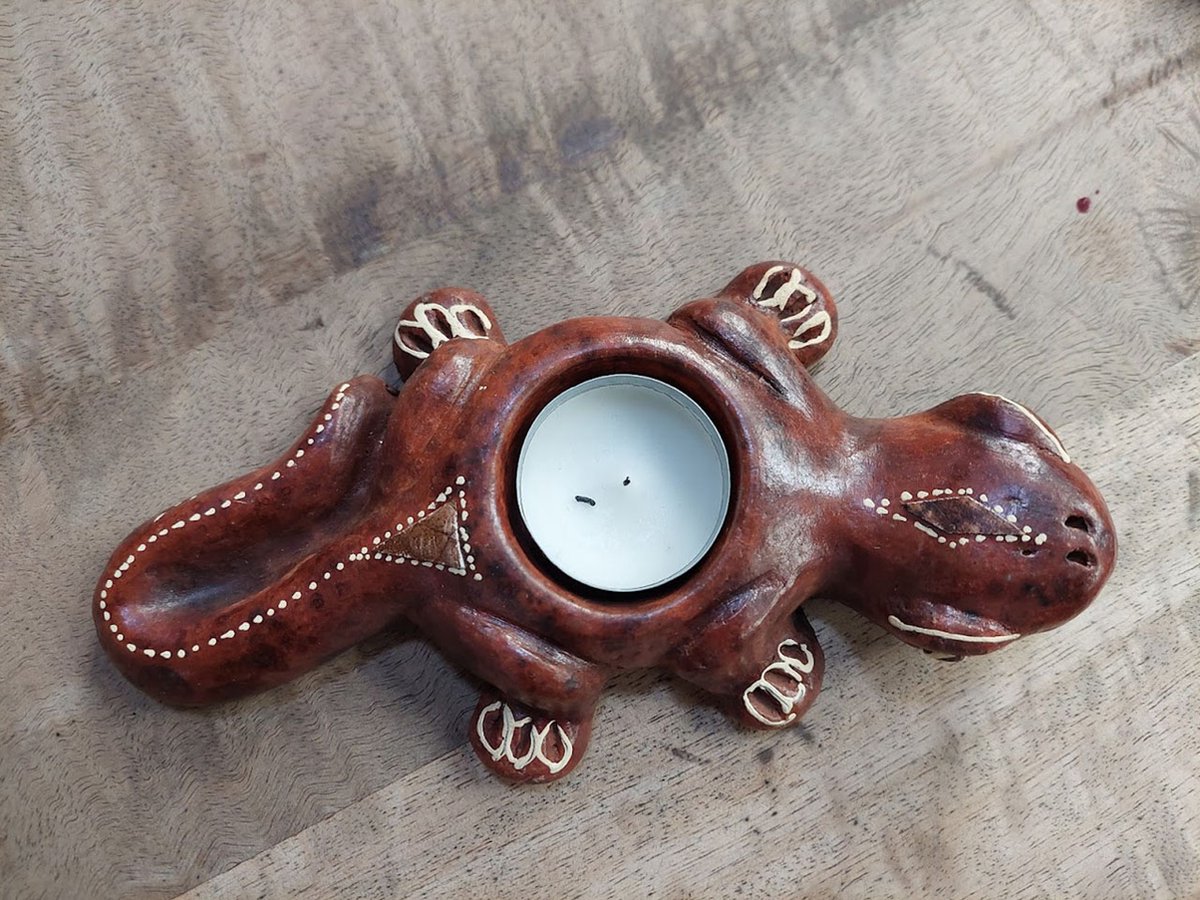 Floz Design waxinelichtjeshouder hagedis - terracotta woonaccessoire - natuurlijk interieur cadeau - fairtrade - 19 cm