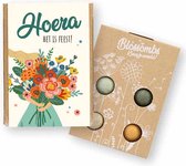 Blossombs - Giftbox Mini 4st - Hoera het is feest - Geschenkverpakking Taart & Bloemen - Duurzaam
