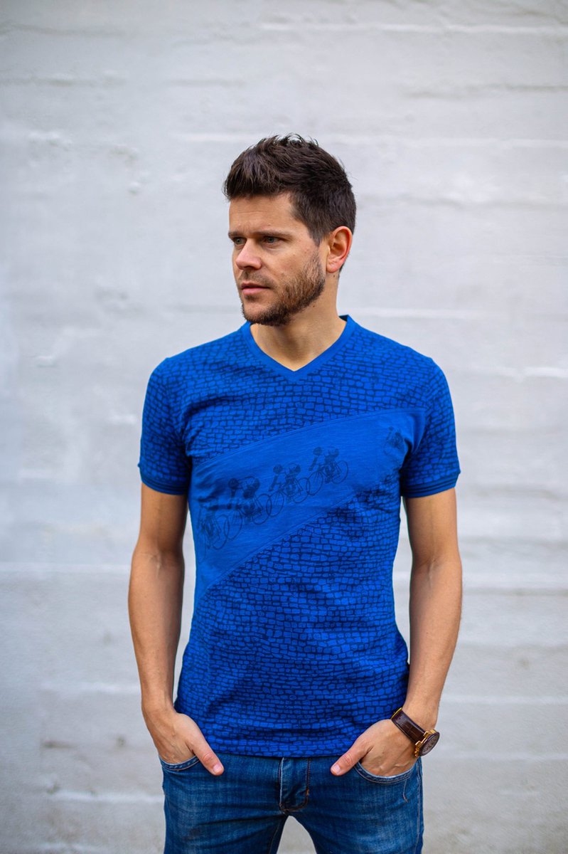 T-shirt Le Patron Blauw, Kasseien - Maat XS