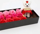 Romantische Zeep Roos met beertje | Flower Bouquet | Roos |Zeeproos | Bloemen| zeep boeket |Geschenk |Valentijnsdag |Moederdag |Bruiloft | Cadeau |Vrouw cadeau | Verjaardagscadeau | Surprise | Verwen | valentijnCadeau | Kerstcadeau