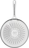 Onderkant van een Jamie Oliver by Tefal RVS koekenpan met inductietechnologie.