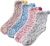 Malinsi Fluffy Candy Sokken Dames - Lichte 4 Pack - One Size maat 36-41 - Huissokken - Dikke Wintersokken - Cadeau voor haar - Housewarming - Verjaardag - Vrouw