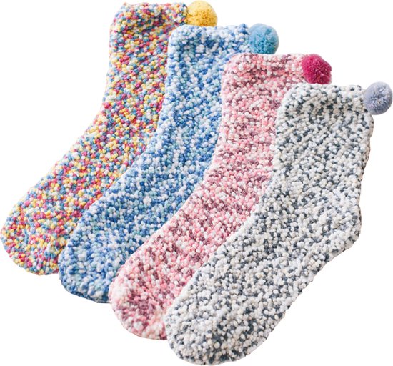 Malinsi Fluffy Candy Sokken Dames - Lichte 4 Pack - One Size maat 36-41 - Huissokken - Dikke Wintersokken - Cadeau voor haar - Housewarming - Verjaardag - Vrouw