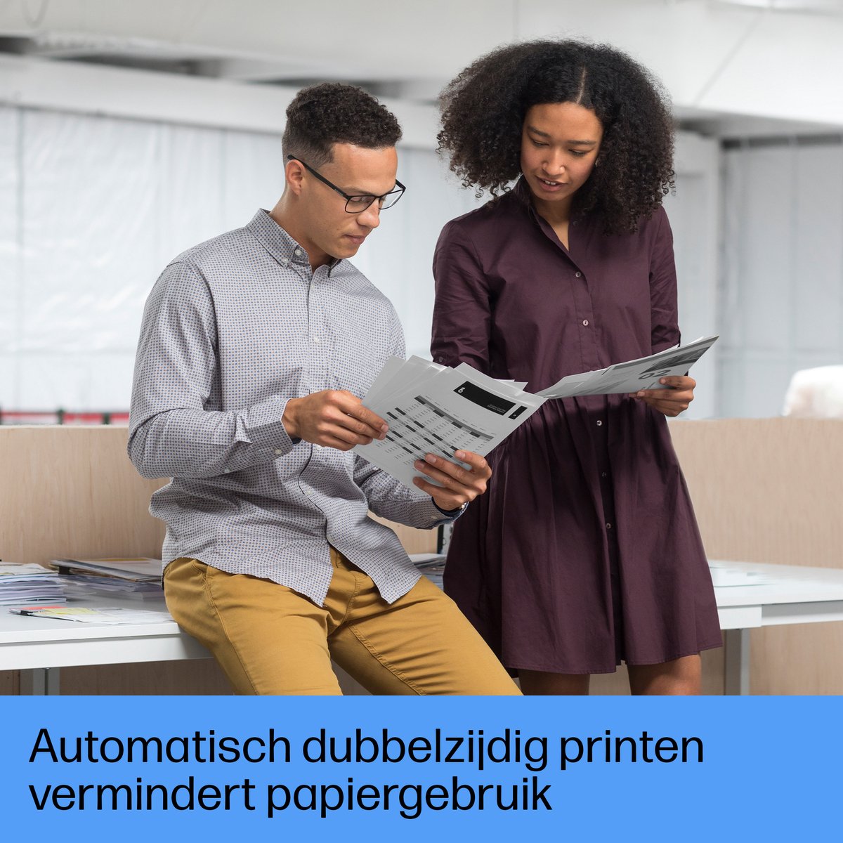 HP LaserJet Pro 4002dw - Laserprinter thumbnail 2