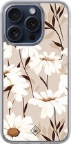 Casimoda® hoesje - Geschikt voor iPhone 15 Pro - In Bloom - 2-in-1 case - Schokbestendig - Bloemen - Verhoogde randen - Bruin/beige, Transparant