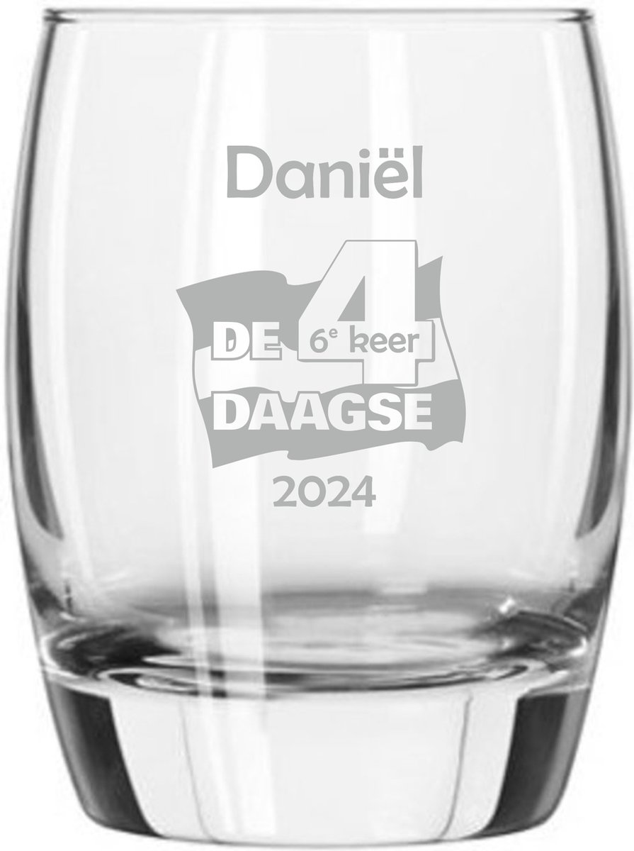 Waterglas met naam - vierdaagse - Nijmeegse vierdaagse - 4daagse - Gegraveerd - Glas graveren - Drinkglas met naam - Waterglas gegraveerd - Verjaardag - Huwelijk - Persoonlijke gravering - Persoonlijk theeglas - Cadeau - Kado - voor hem - voor haar