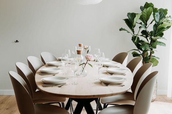 Jason's WOOD -Deens ovale eettafel met matrix-poot 240 x 110