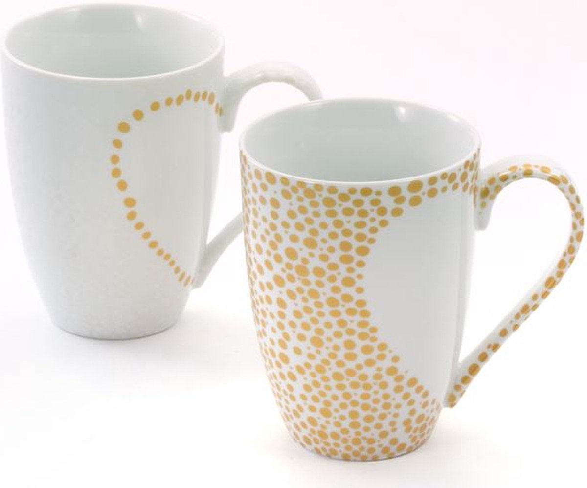Mokkenset "Vero" - 2 mokken - witte mok met gouden ornamenten en een witte mok met een hart