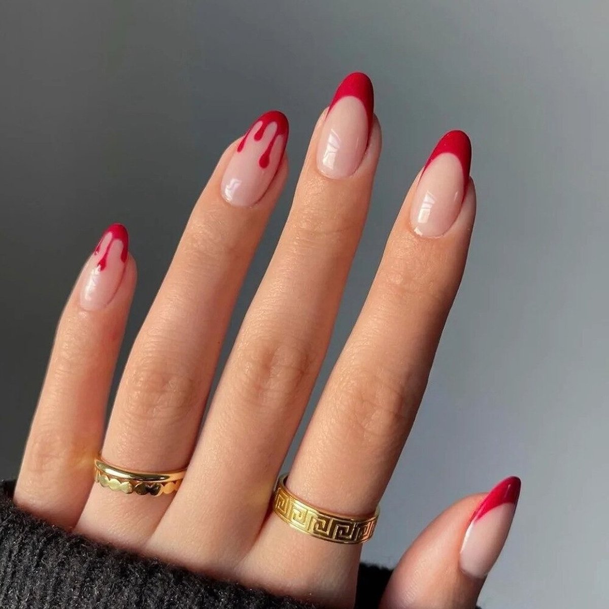Luminous Luxury 24 Stuks Nepnagels Kunstnagels Nail Art Plak Nagels Rood Bloeddruppel