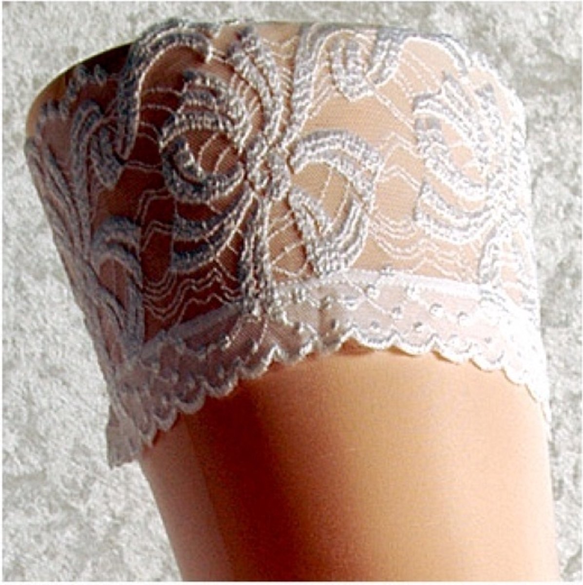 Aristoc Kousen - Jarretelkousen - Nylon kousen - Kousen Dames - Stockings - Kanten Boord - Bruidscollectie - 10 Den - Small - White Silk