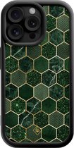 Casimoda® hoesje - Geschikt voor iPhone 15 Pro Max - Kubus Groen - Effen telefoonhoesje met lensbescherming - TPU - Backcover - Groen