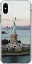 Geschikt voor iPhone Xs hoesje - New York - Vrijheidsbeeld - Amerika - Siliconen Telefoonhoesje
