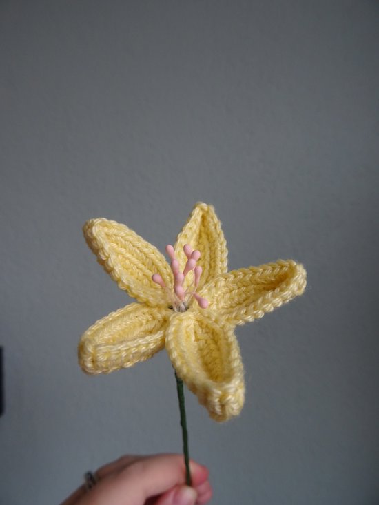 Knuffelsenzo - Fleur jaune - Crocheté - Fleur artificielle - Handgemaakt