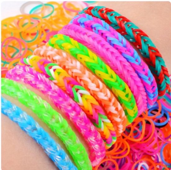 Bandes de métier à tisser - Paquet de démarrage de bandes de métier à tisser Paquet de 21 600 pièces de bandes élastiques de métier à tisser avec 36 crochets de tissage et 36 sacs de clips en S