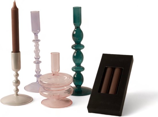 WINQ - Kleurige Kandelaren in diverse Tinten - Inclusief gratis doosje dinerkaarsen (4stuks) -Kandelaren glas - Set bestaande uit 4 stuks – Decoratie woonkamer - Dinerkaarsen