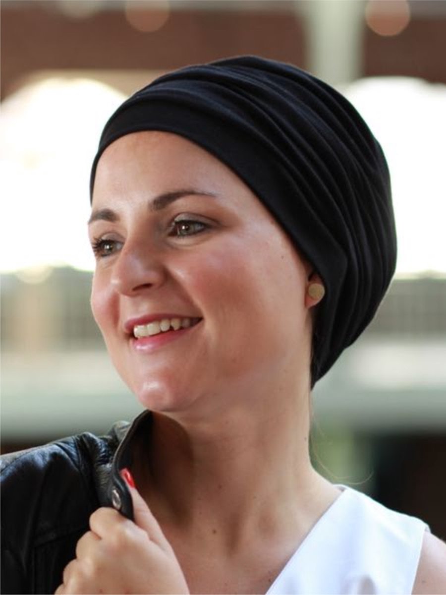 Lookhatme - chemo muts - Noa Zwart - chemo hoofdbedekking - chemo mutsjes dames