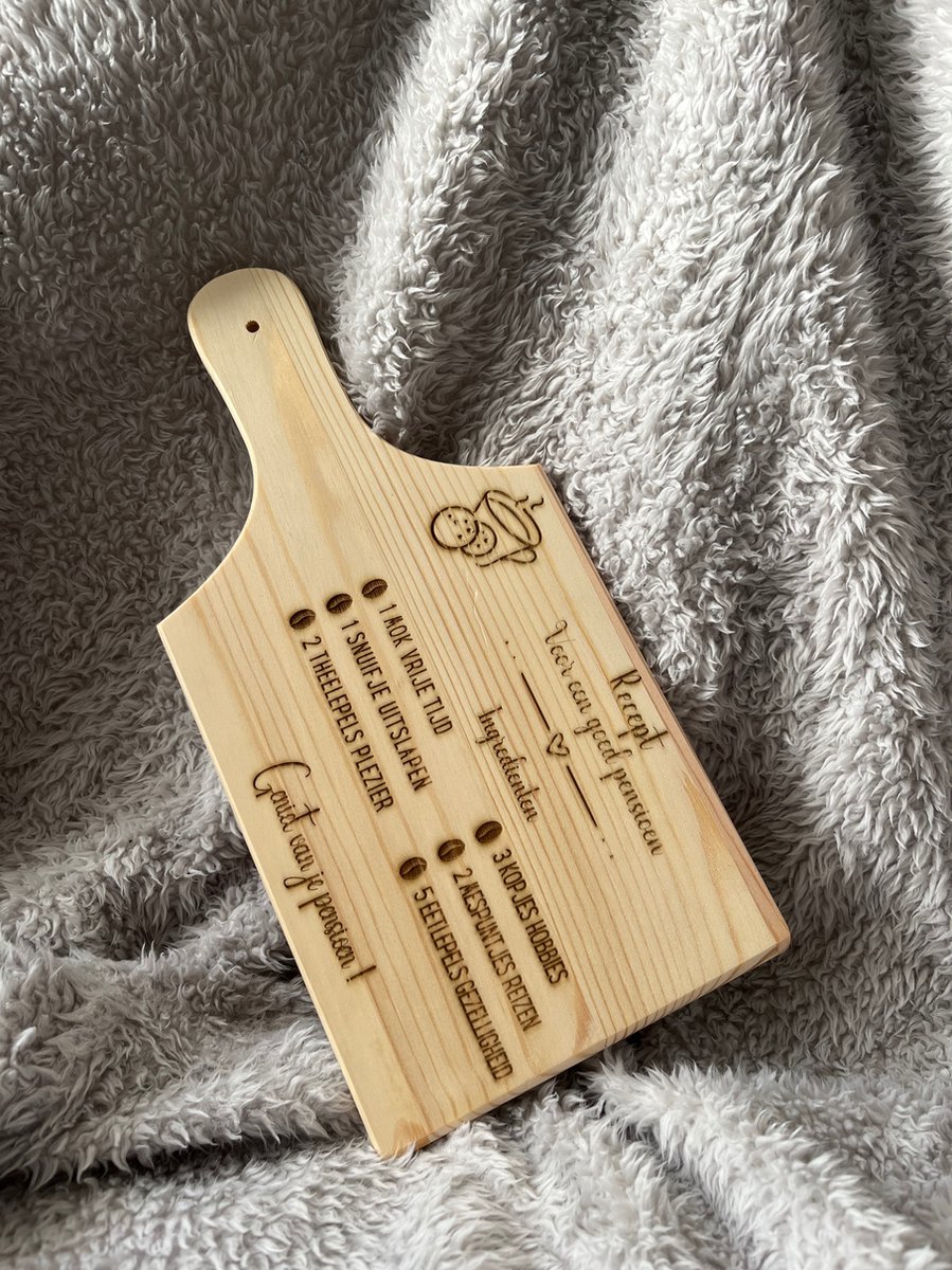 Geen merk. Een recept voor een goed pensioen Houten serveerplank- Gegraveerd