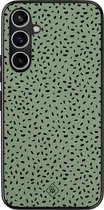 Casimoda® hoesje - Geschikt voor Samsung Galaxy S23 FE - Green Confetti - Zwart TPU Backcover - Geruit/gestreept/gestipt - Groen