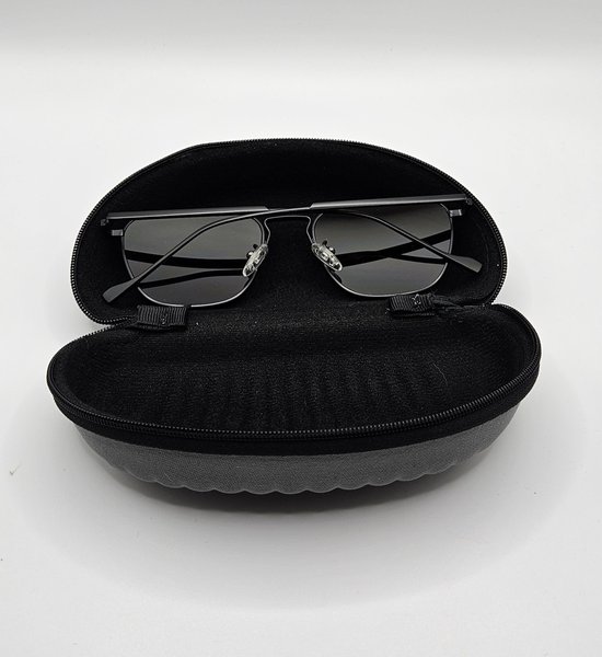 Grijze brillenkoker van hoge kwaliteit + etui + 2 doekjes / brillendoos met ritssluiting / zonnebril / cadeau / boîte de rangement / Zonnebril Koker / Aland optiek - Class One