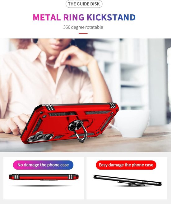 Rode telefoonhoes met metalen ring kickstand op een tafel, met een vrouw op de achtergrond.