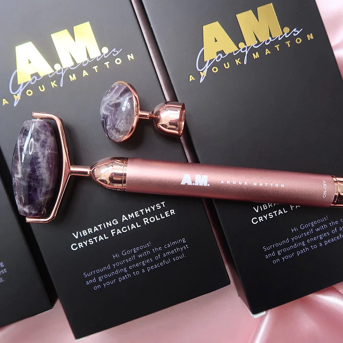 Goedkoopste Anouk Matton Cosmetics- Vibrating Amethyst Facial Roller