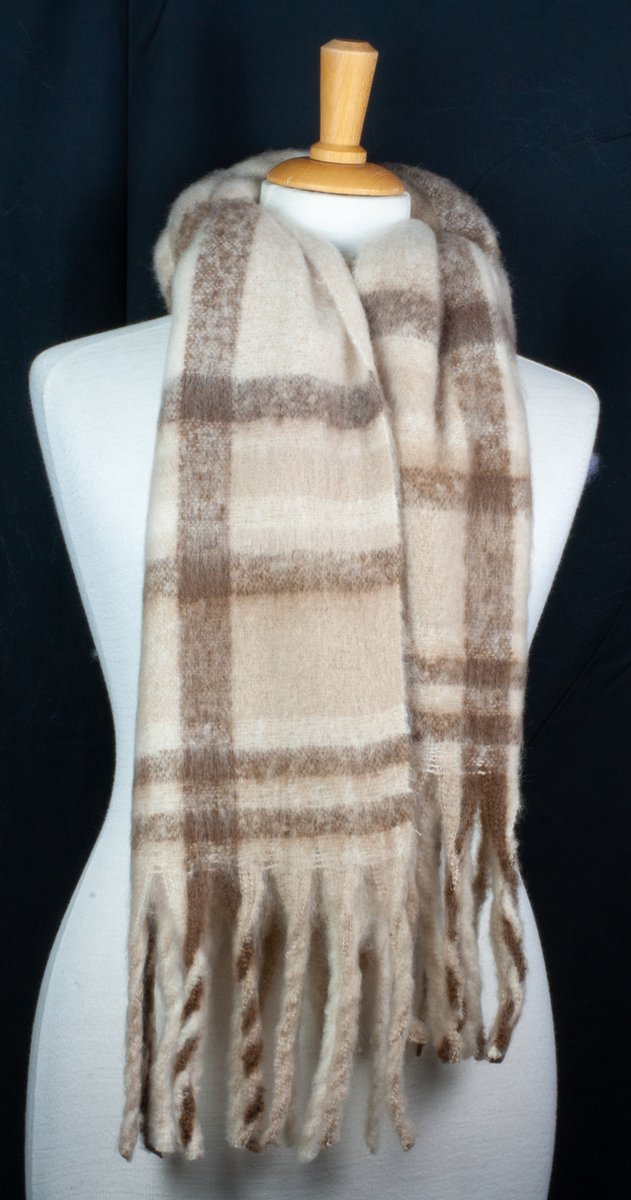 Sjaal bruin / taupe / Fluffy sjaal met franjes / chunky fluffy scarfs / accessoires dames Sjaal / wintersport / fluffy sjaal / fluffy scarf