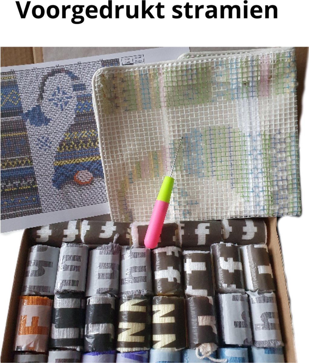 Knoop je eigen kussen gnome blauw, 43 x 43 cm, Diy kit, Latch hook set, Smyrna — afbeelding 2