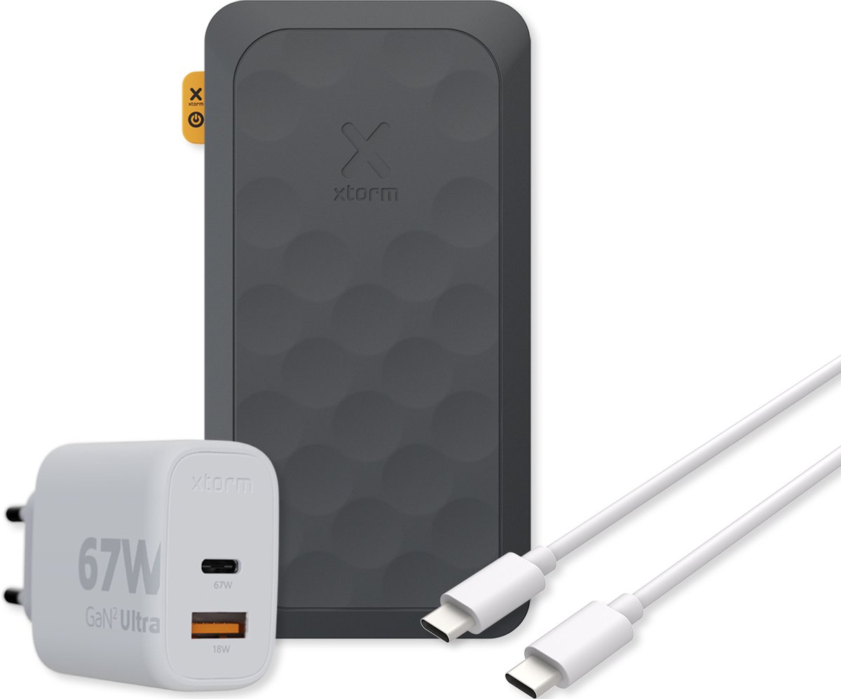 Xtorm 67W Fuel Series 5 Powerbank bundel - Powerbank 45.000mAh + Xtorm 67W Lader + USB-C naar USB-C Kabel (150cm) - Geschikt voor laptops - Zwart