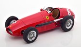 Het 1:18 Diecast model van de Ferrari 500 F2 #8 van de Gp van Britisch van 1953. De coureur was Mike Hawthorn. De fabrikant van het schaalmodel is CMR. Dit model is alleen online beschikbaar