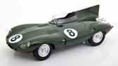Het 1:18 Diecast model van de Jaguar D-Type Jaguar Cars LTD #8 van de 24H LeMans van 1955. De rijders waren D. Beauman en N. Dewis. De fabrikant van het schaalmodel is CMR. Dit model is alleen online beschikbaar