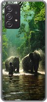 Geschikt voor Samsung Galaxy A53 5G hoesje - Olifant - Water - Bomen - Groen - Dieren - Siliconen Telefoonhoesje