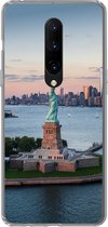 Geschikt voor OnePlus 7 Pro hoesje - New York - Vrijheidsbeeld - Skyline - Siliconen Telefoonhoesje