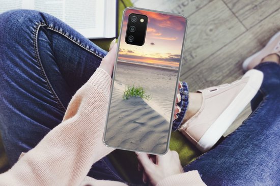 Telefoonhoesje Geschikt voor Samsung Galaxy A03s hoesje - Zonsondergang in een landschap in Nederland - Siliconen Telefoonhoesje Telefoonhoesje