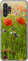 Geschikt voor Samsung Galaxy A32 5G hoesje - Lente - Bloemen - Rood - Klaproos - Gras - Groen - Siliconen Telefoonhoesje