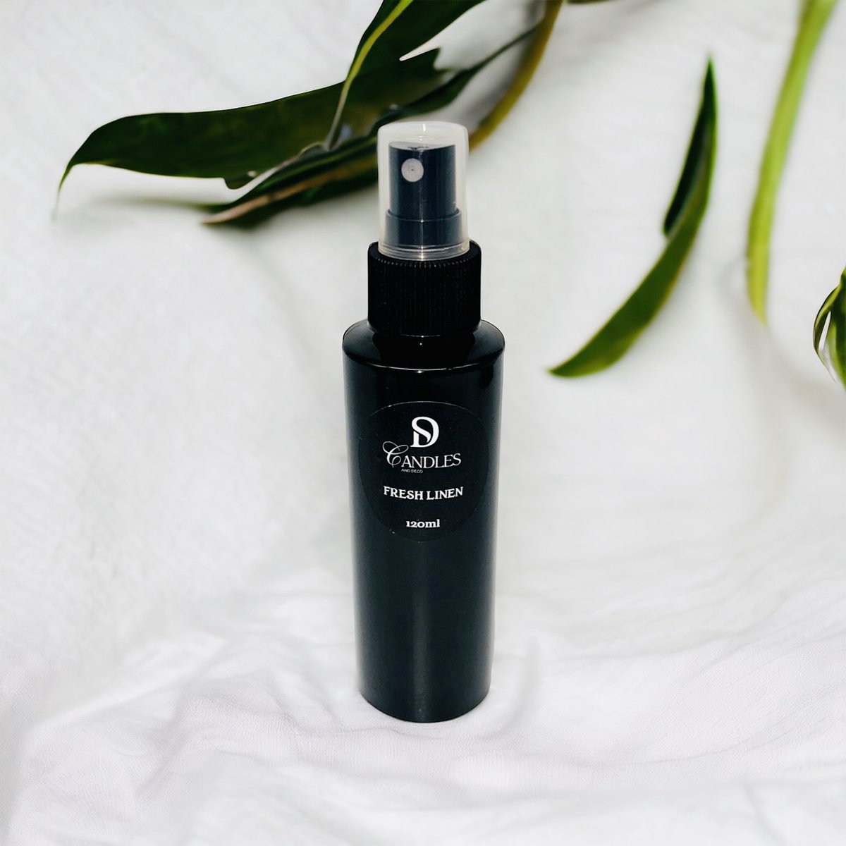 Goedkoopste Roomspray Fresh Linen - 120 ml - Vegan Geurspray | Limoen - Bloesem - Roos - Jasmijn | SD Candles and Deco