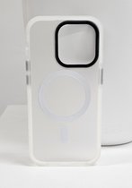 iPhone 15 Magsafe-Compatible Backcover - Wit met Lens Design