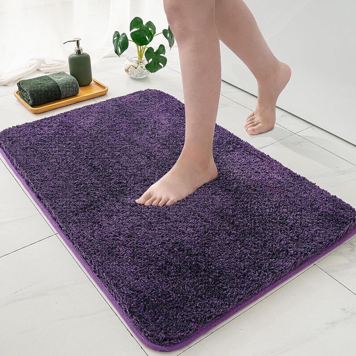 Badmat zacht badtapijt antislip badmat badkamermat bedtapijt pluizig tapijt badkamertapijt douchemat voor bad en woonkamer slaapkamer 70 x 120 cm donkerpaars
