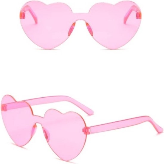 Lunettes de soleil roses en forme de cœur avec verres et monture transparents.